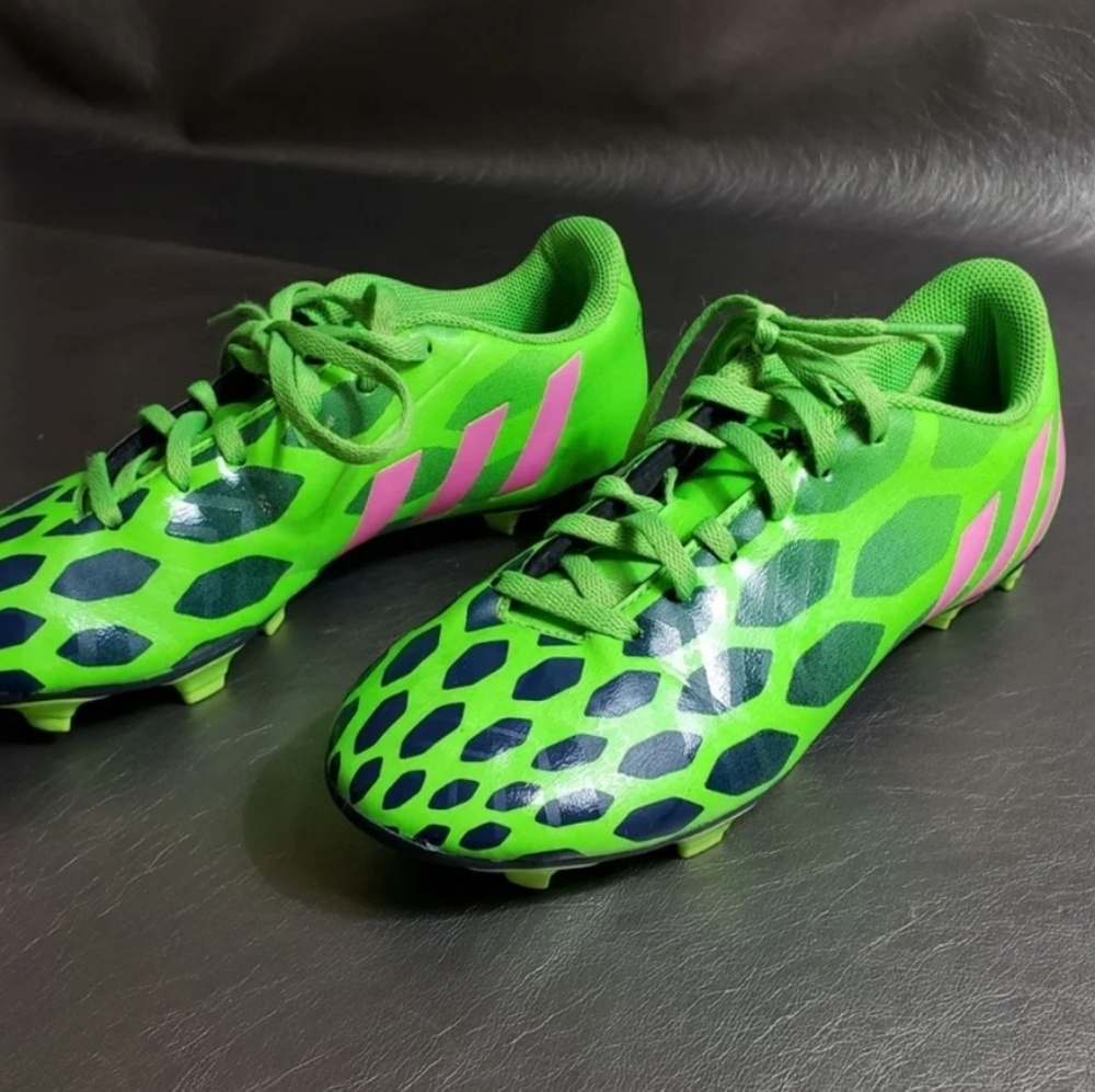 Womens Adidas Predito Cleats Size 7.5